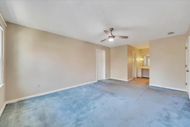 a view of empty room