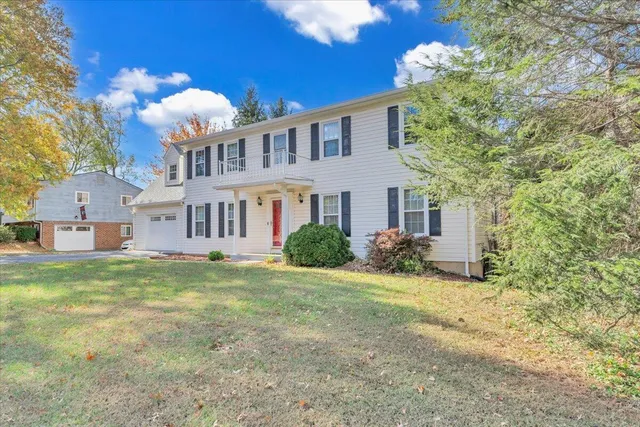 $419,000 | 1633 Millwood Drive, Salem, VA 24153
