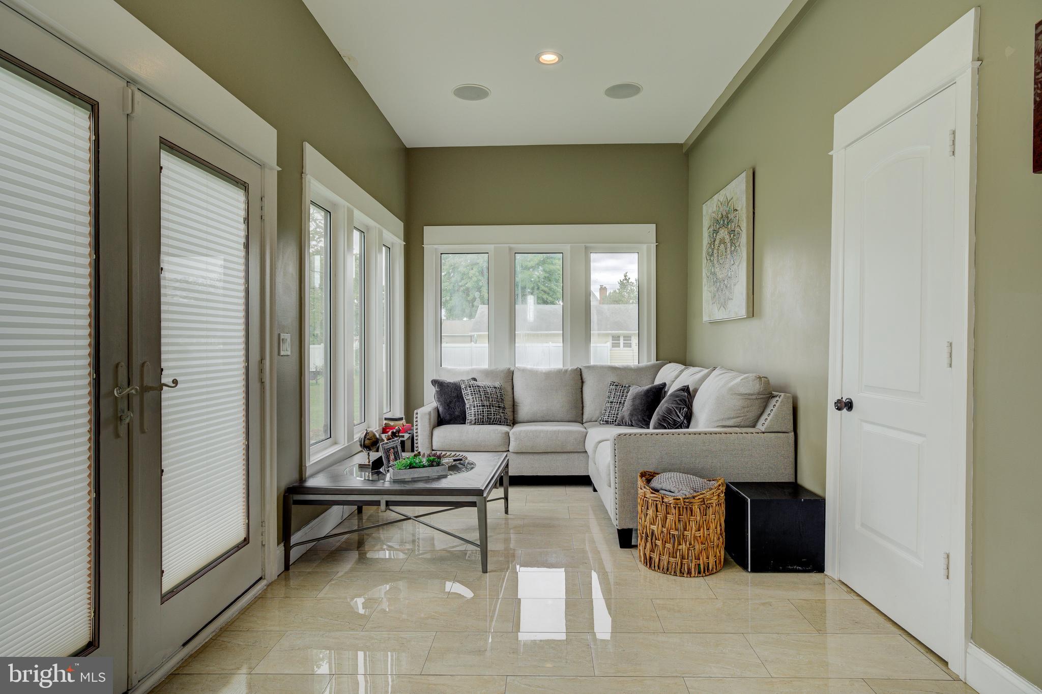 56 Fort Mott Road Pennsville, NJ 08070 - Photo 20 of 43 family room