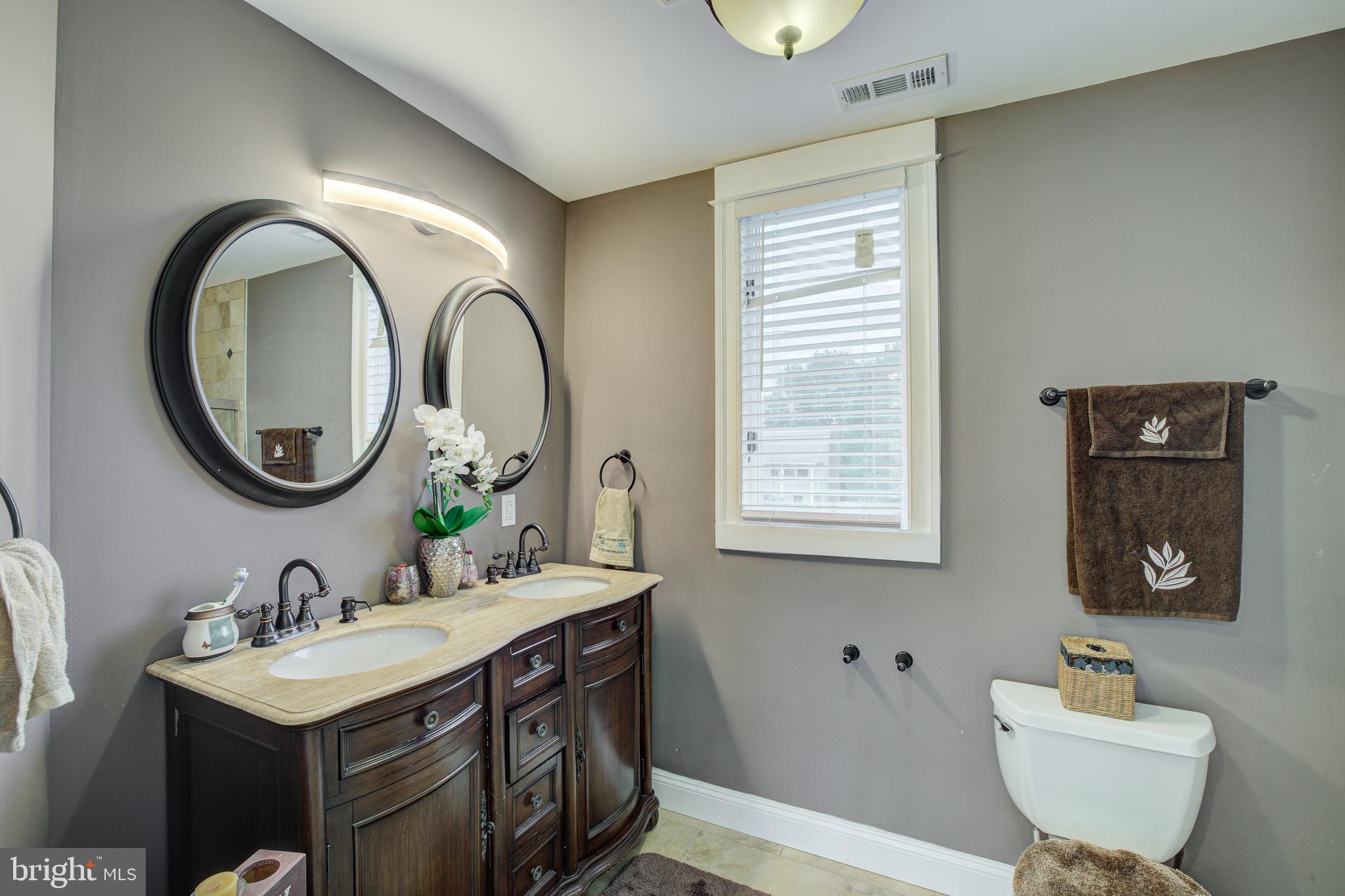 56 Fort Mott Road Pennsville, NJ 08070 - Photo 28 of 43 hallway bath