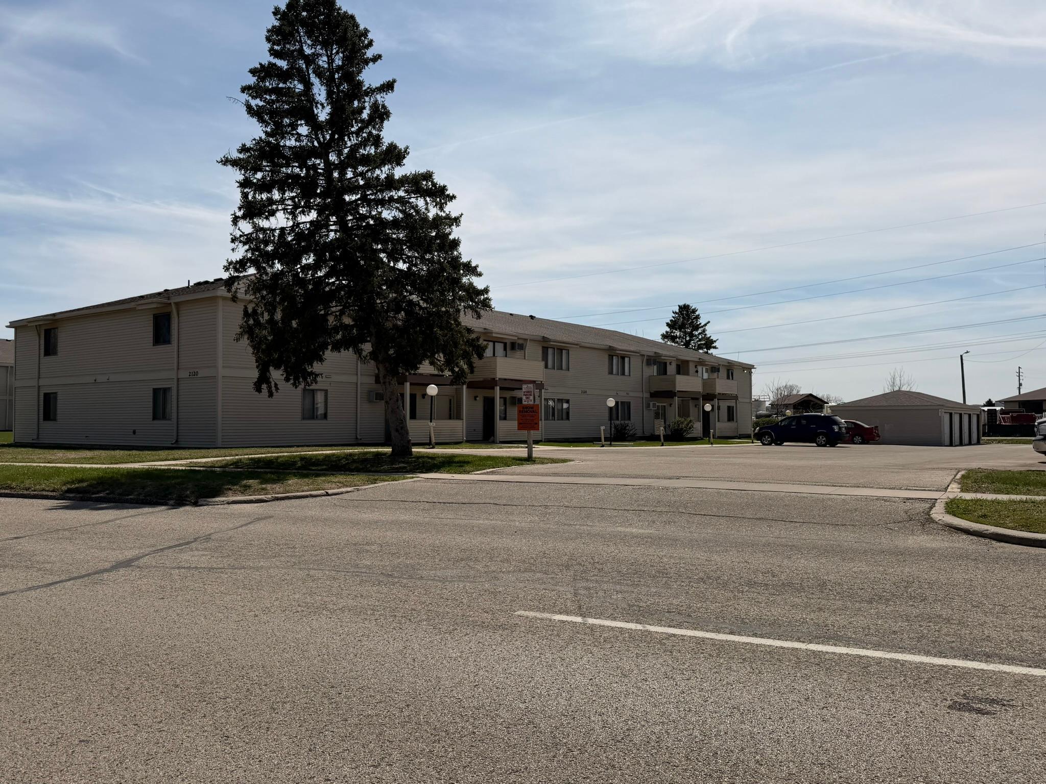 2120 Valleyhigh Drive Northwest, Unit C206 Rochester, MN 55901 - Photo 25 of 28