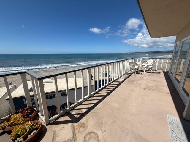 102 Rio Del Mar Boulevard Aptos, CA 95003 - Photo 4 of 10