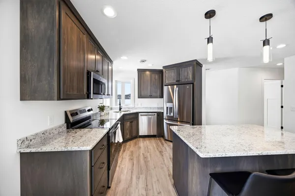 $414,000 | 254 Eau Claire Street Southeast, Hutchinson, MN 55350