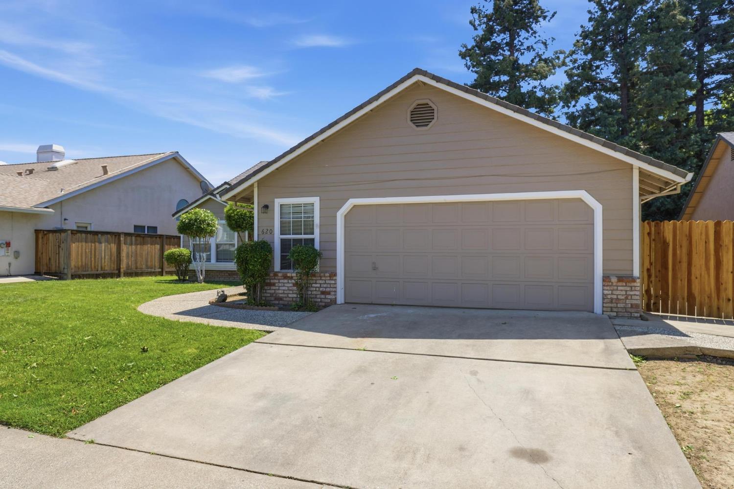 620 Teesdale Road Yuba City, CA 95991 - Photo 3 of 48
