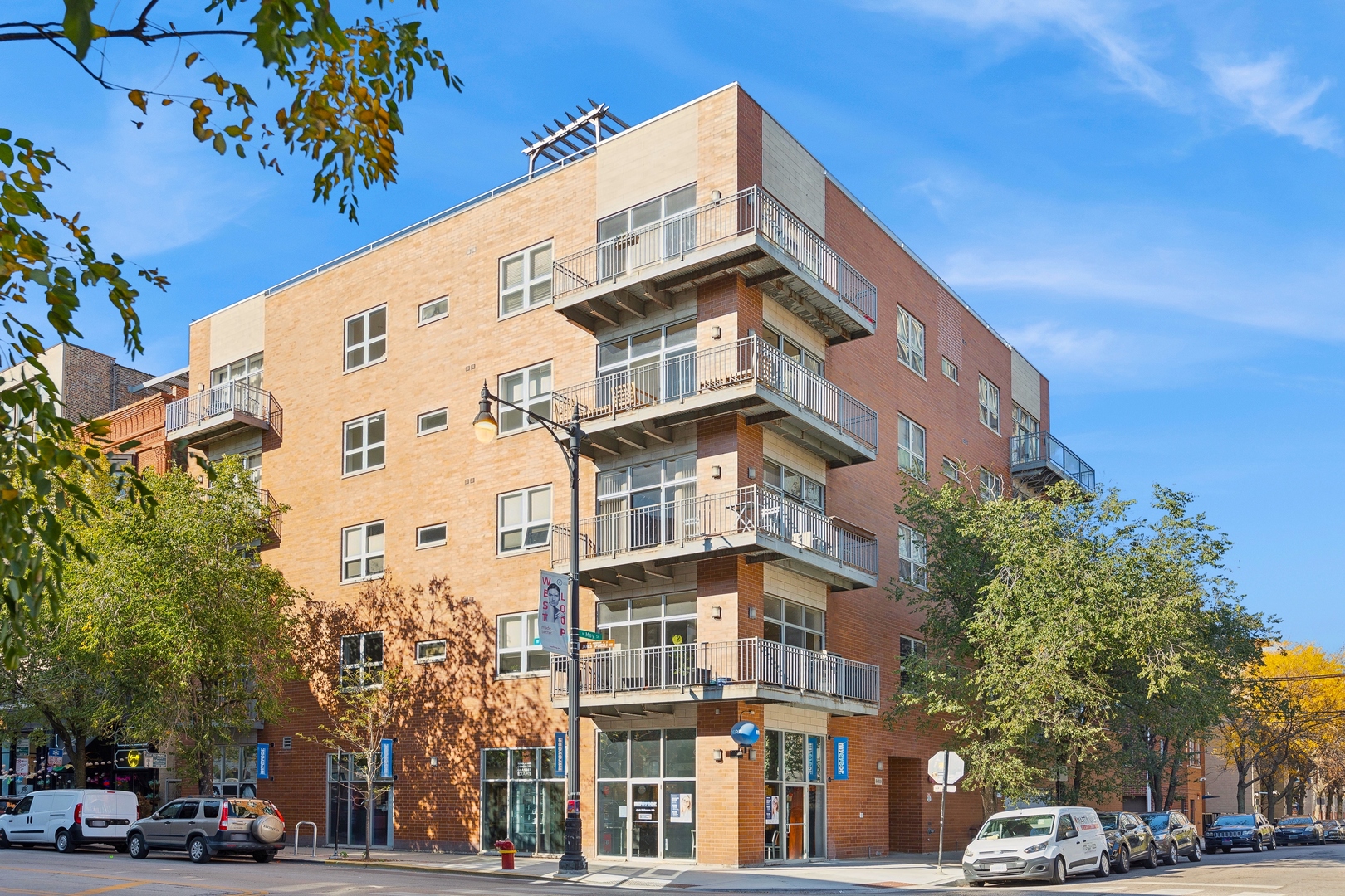 6 North May Street, Unit 4SE Chicago, IL 60607 - Photo 1 of 29 Gallery Image 1