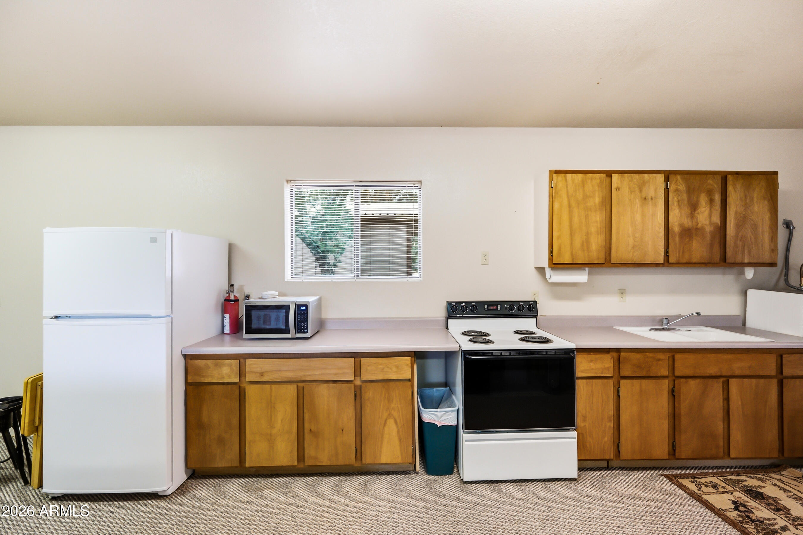 3071 Ponderosa Road Overgaard, AZ 85933 - Photo 58 of 72 Guest house Kitchenette