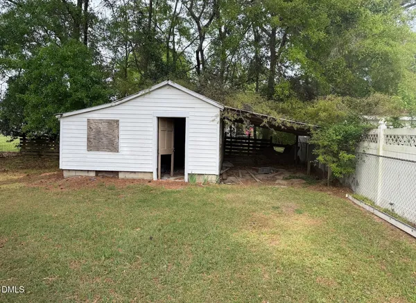 $214,900 | 702 West Main Street, Benson, NC 27504