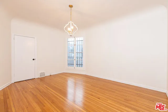 $4,600 | 181 South Sycamore Avenue, Unit 201, Los Angeles, CA 90036