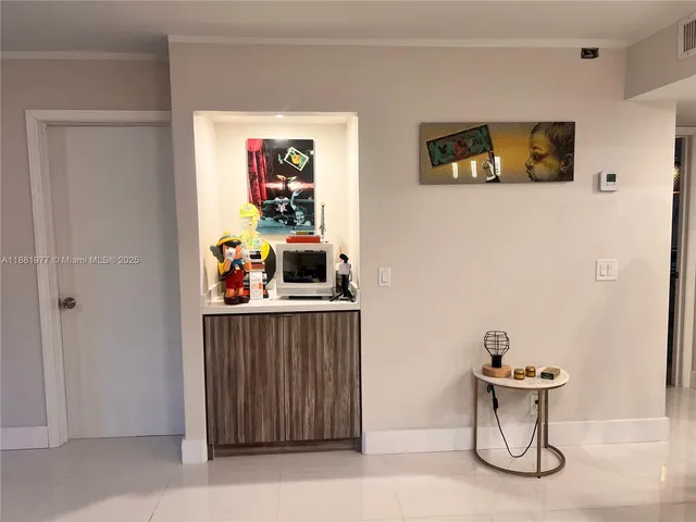 $349,000 | 16531 Blatt Boulevard, Unit 103, Weston, FL 33326