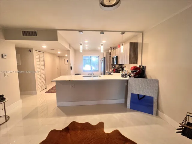 $349,000 | 16531 Blatt Boulevard, Unit 103, Weston, FL 33326