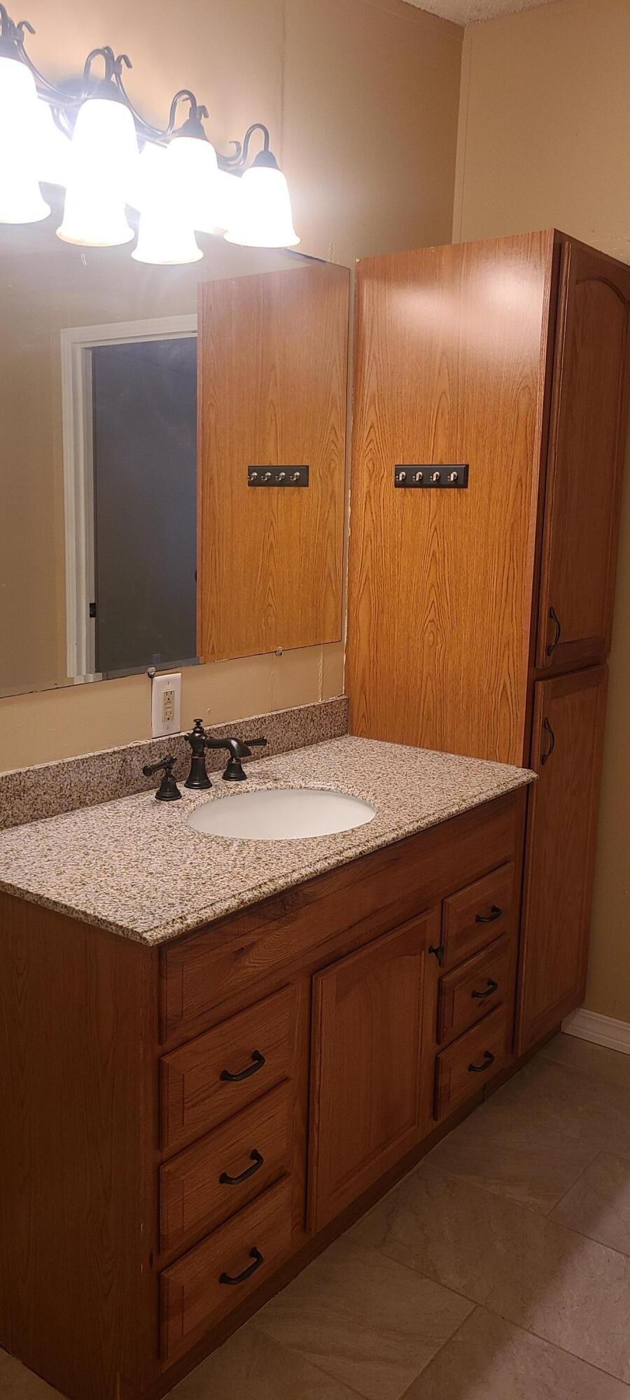 814 Trawick Creek Road Holt, FL 32564 - Photo 17 of 29 Master bath