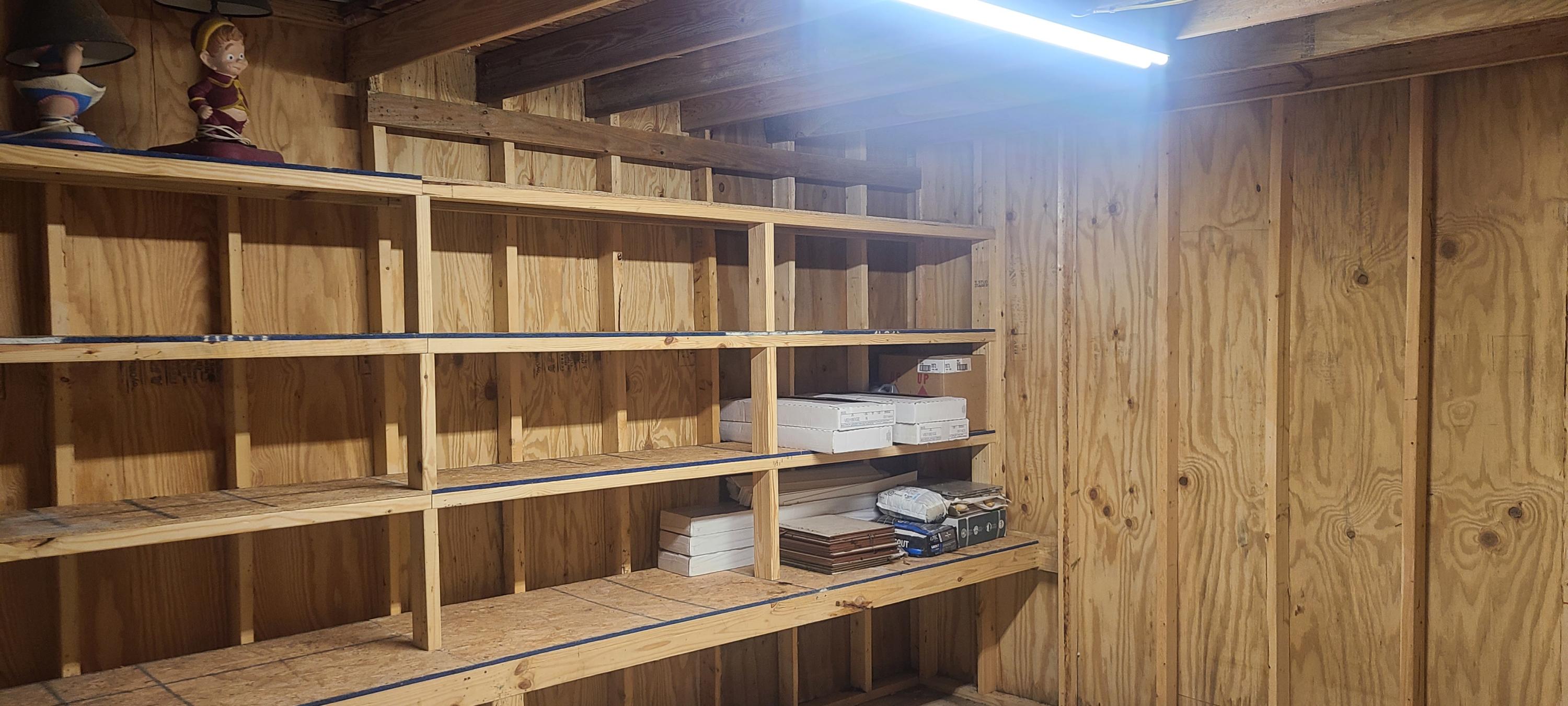 814 Trawick Creek Road Holt, FL 32564 - Photo 26 of 29 Inside workshop