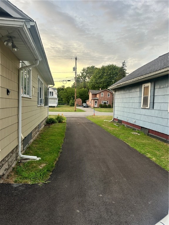 81 Hinchey Road Gates, NY 14624 - Photo 4 of 14