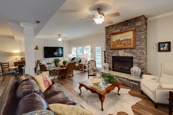 $1,895,900 | 1425 Bartlett Hollow Road, Petersburg, TN 37144