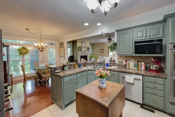 $1,895,900 | 1425 Bartlett Hollow Road, Petersburg, TN 37144