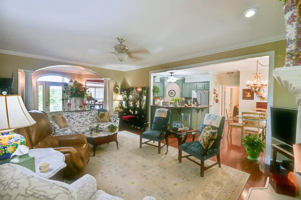 $1,895,900 | 1425 Bartlett Hollow Road, Petersburg, TN 37144