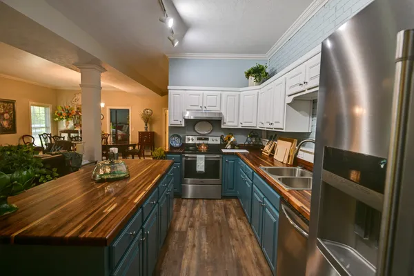 $1,895,900 | 1425 Bartlett Hollow Road, Petersburg, TN 37144