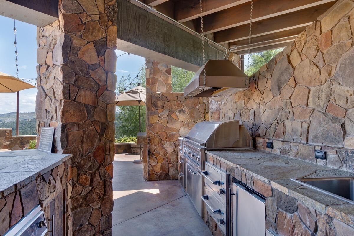 8054 Fairplay Road Somerset, CA 95684 - Photo 24 of 42