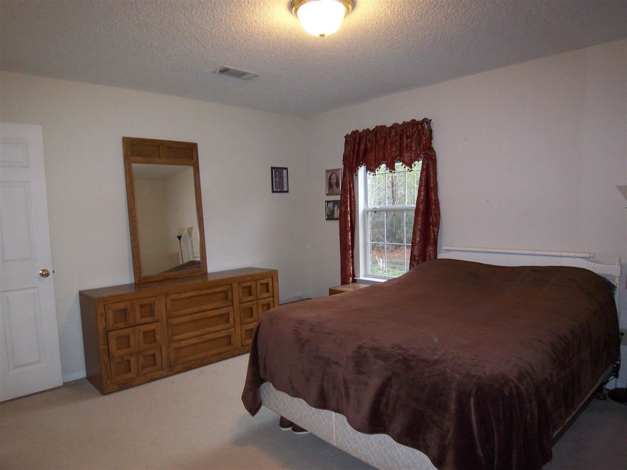 1610 Pearson Road Milton, FL 32583 - Photo 15 of 35