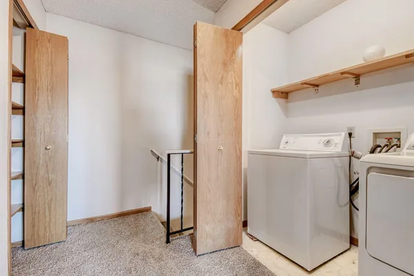 $229,900 | 1534 Cottage Drive, Stillwater, MN 55082