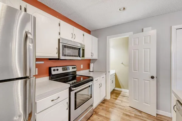 $229,900 | 1534 Cottage Drive, Stillwater, MN 55082