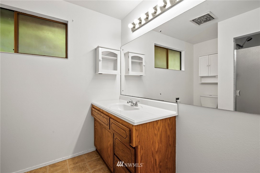 16163 Southeast 146th Place Renton, WA 98059 - Photo 22 of 39 Gallery Image 22
