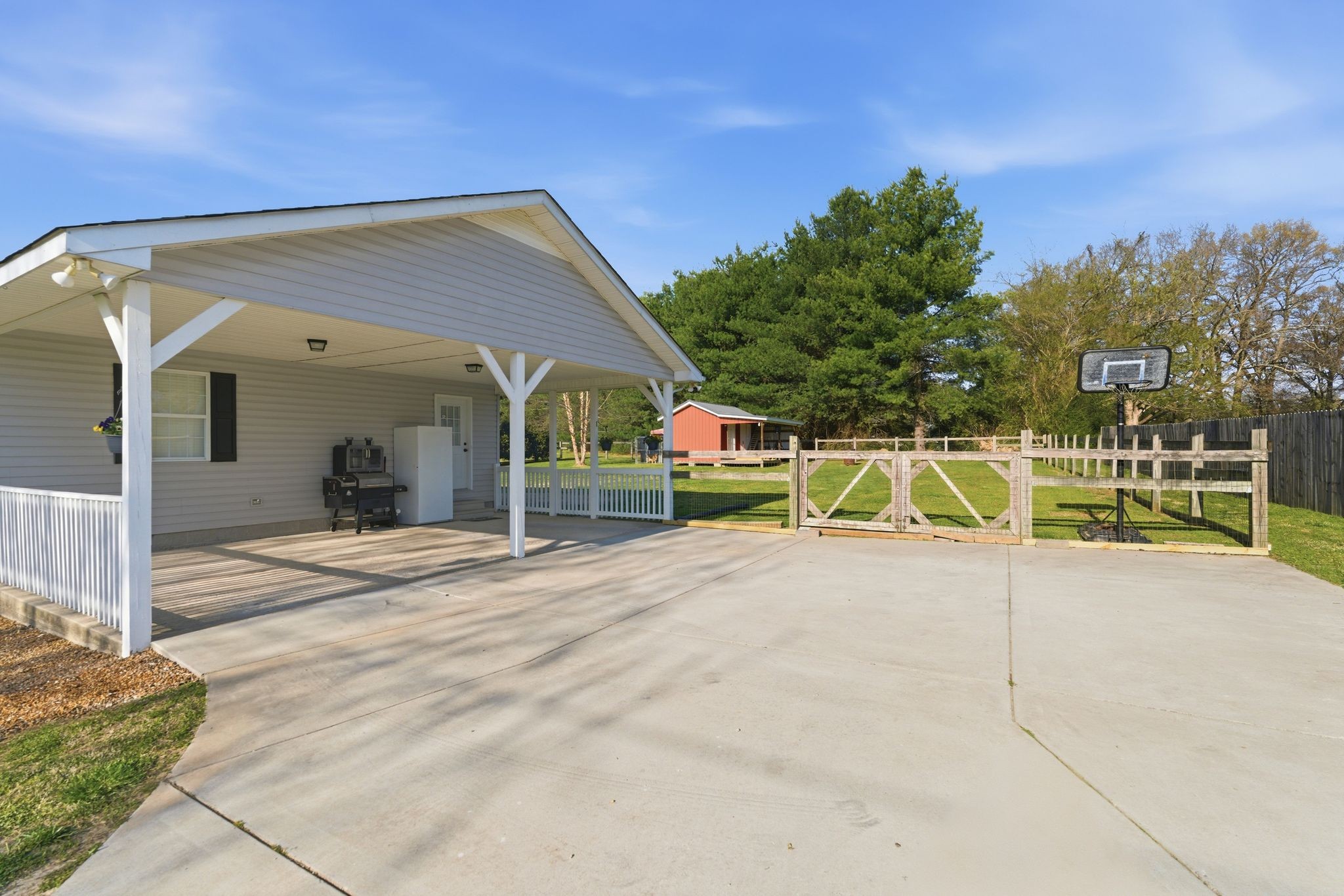 3956 Powers Bridge Road Manchester, TN 37355 - Photo 3 of 34