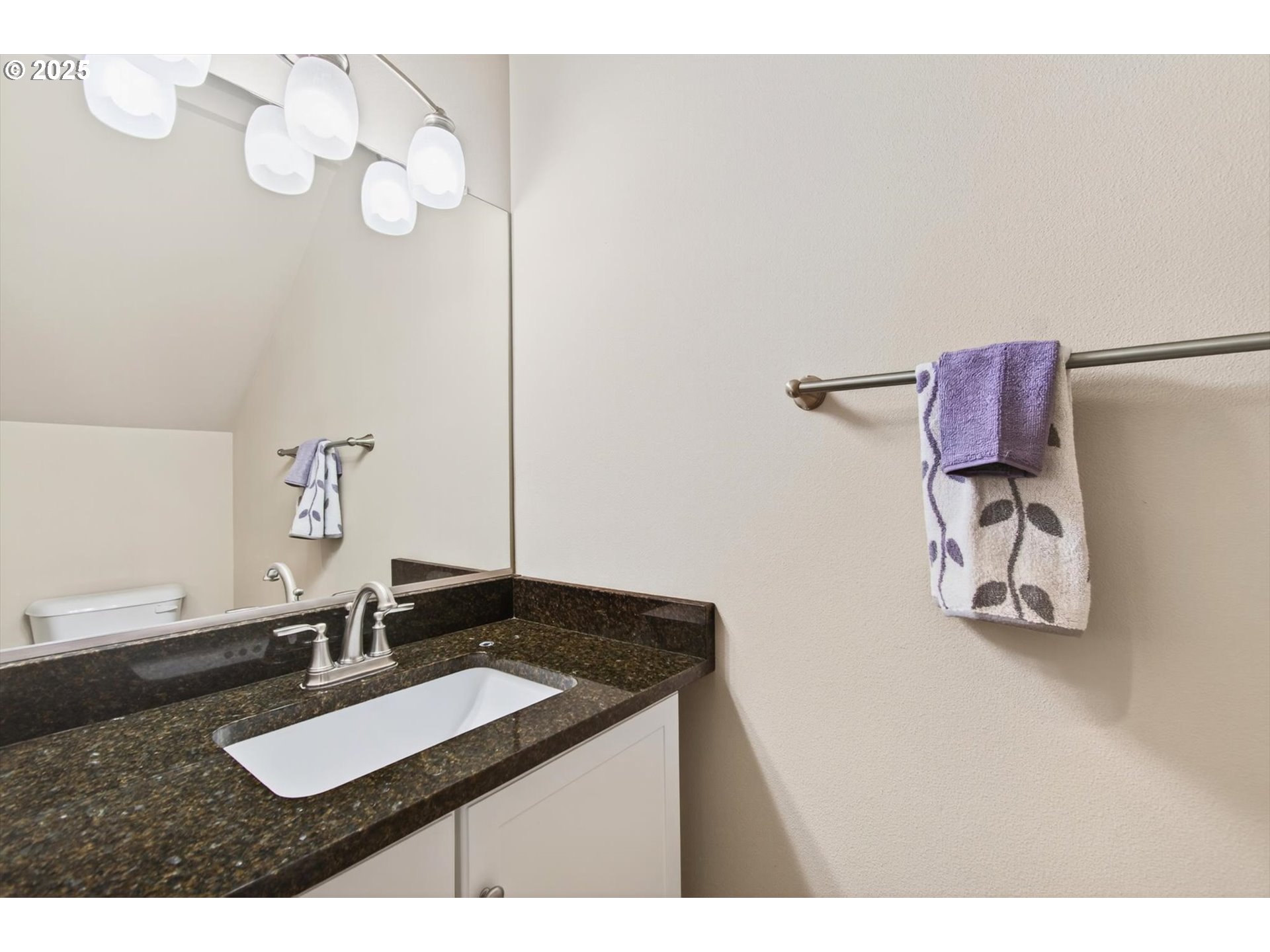 445 South 4th Street St. Helens, OR 97051 - Photo 16 of 31