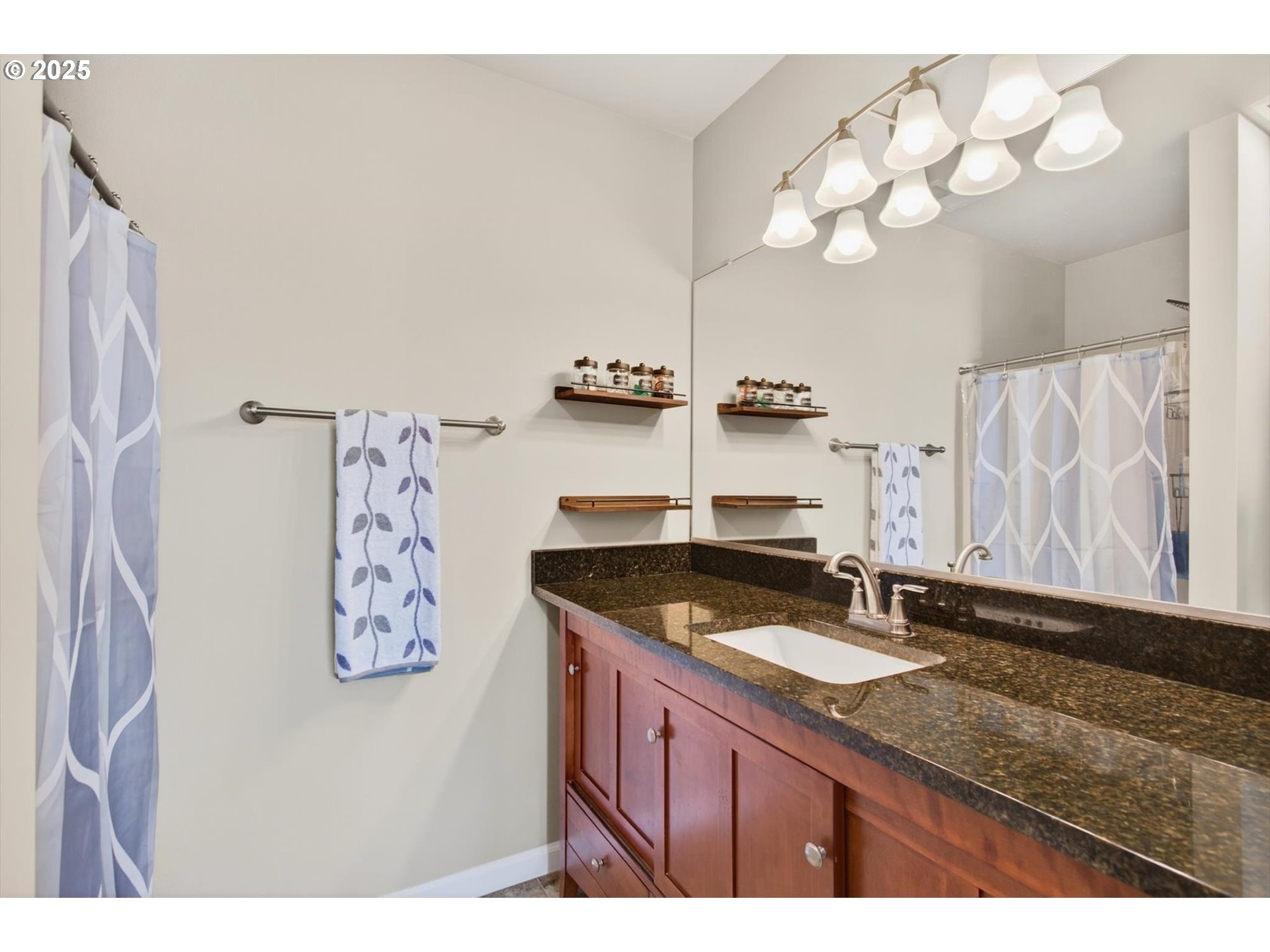 445 South 4th Street St. Helens, OR 97051 - Photo 28 of 31