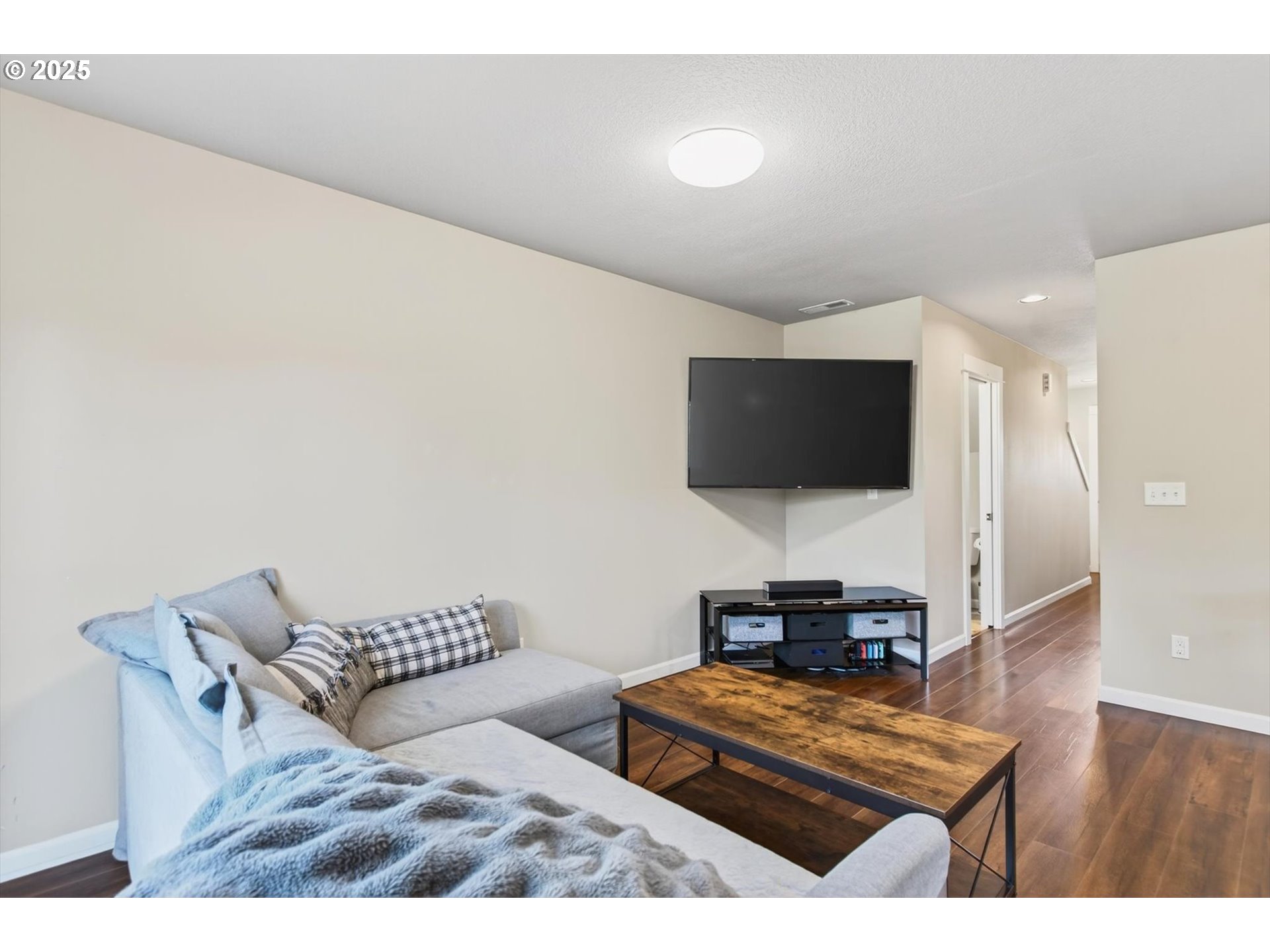 445 South 4th Street St. Helens, OR 97051 - Photo 5 of 31