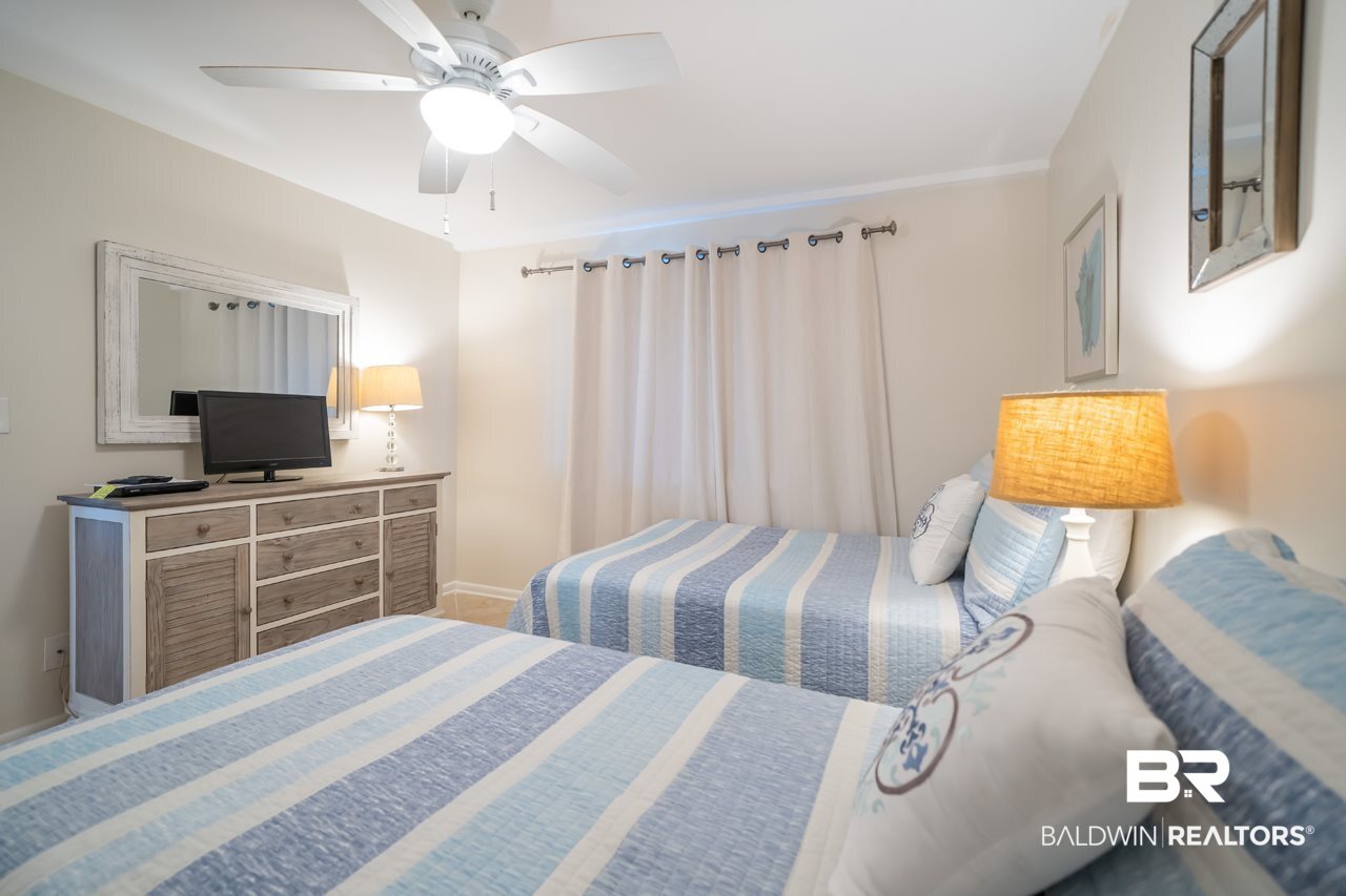 28760 Perdido Beach Boulevard, Unit 510SW Orange Beach, AL 36561 - Photo 20 of 47 Guest Bedroom