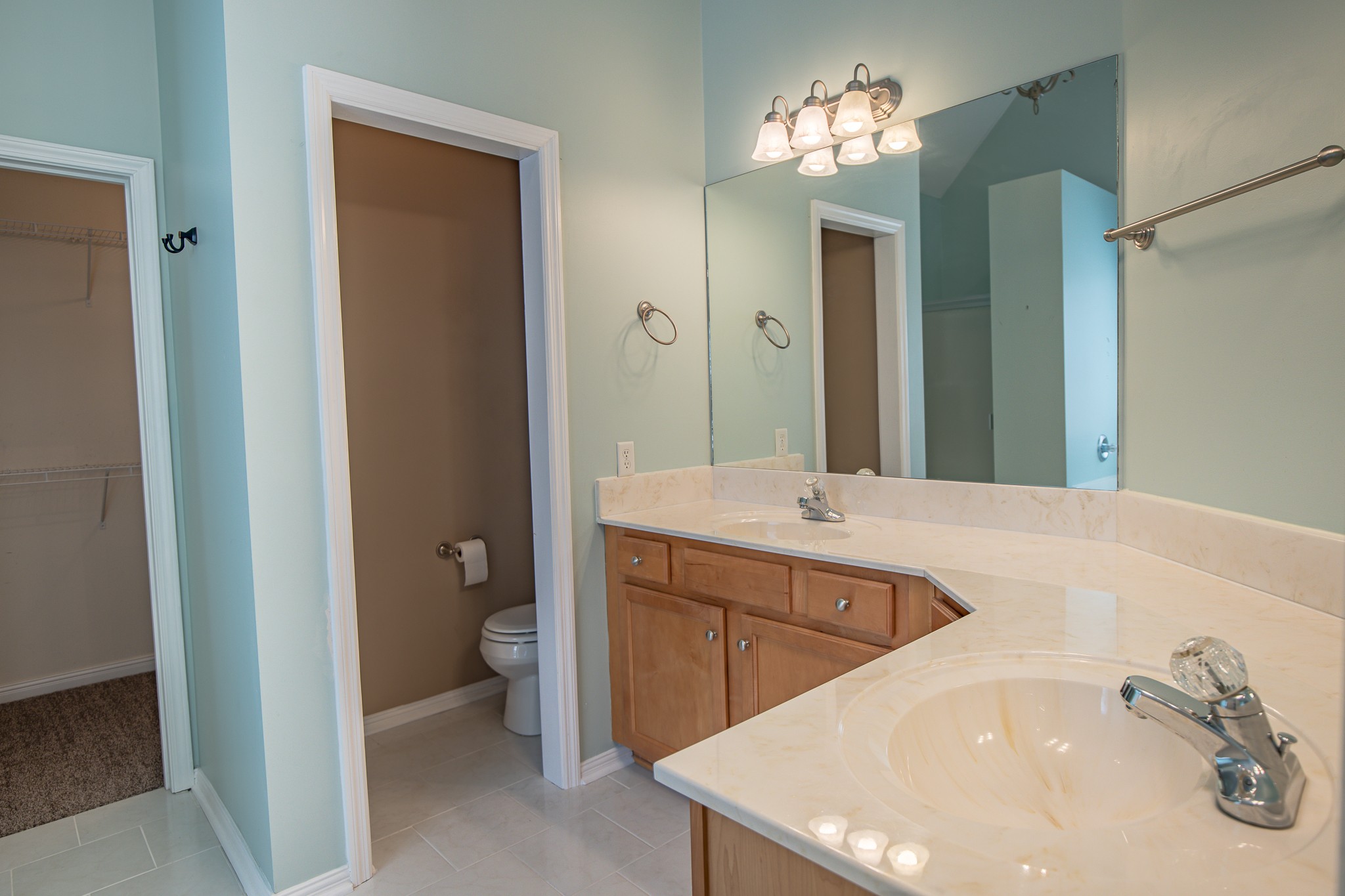 4119 Lazarus Way Murfreesboro, TN 37128 - Photo 27 of 47 a bathroom with a sink and a mirror