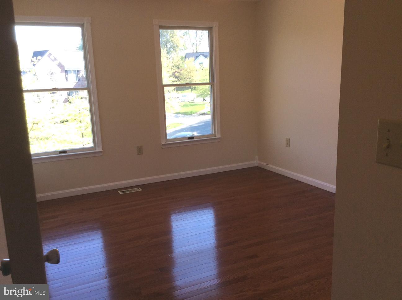 1911 Cameron Ridge Road Hanover, MD 21076 - Photo 13 of 24