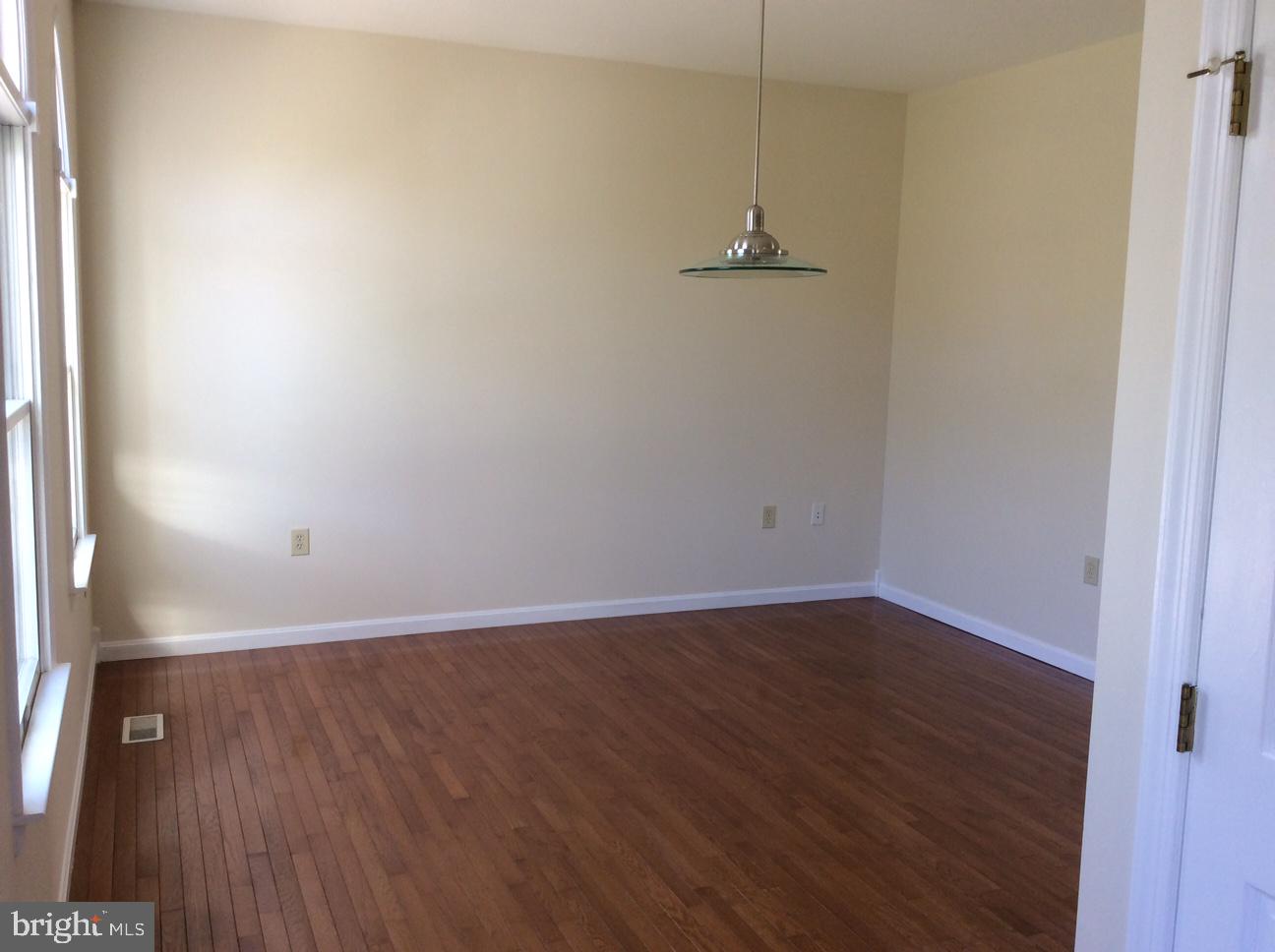 1911 Cameron Ridge Road Hanover, MD 21076 - Photo 7 of 24