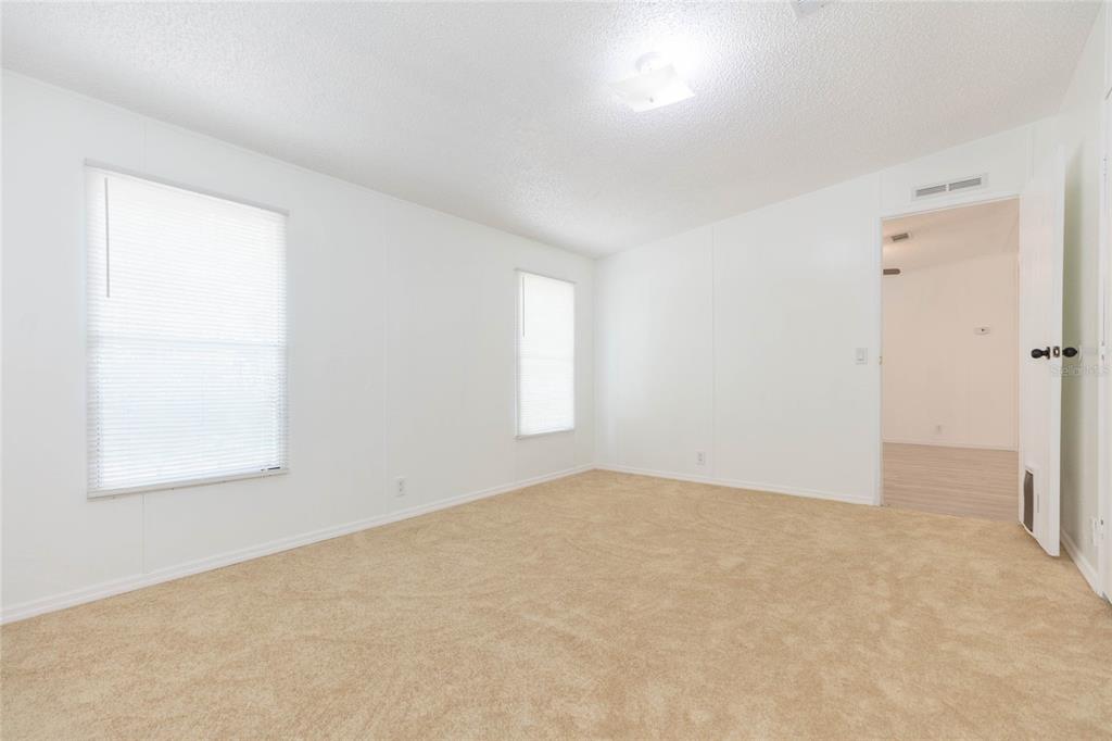 14130 Bowie Road Weeki Wachee, FL 34614 - Photo 29 of 40 Gallery Image 29