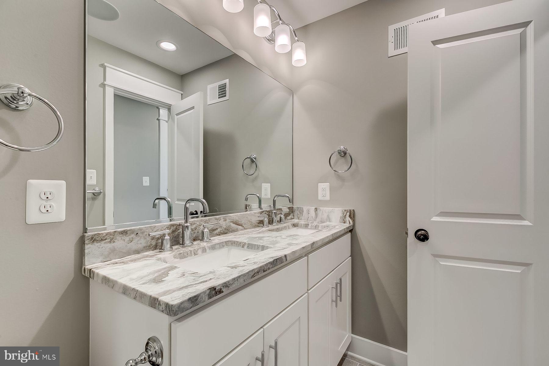 2921 Dillon Street Baltimore, MD 21224 - Photo 20 of 40