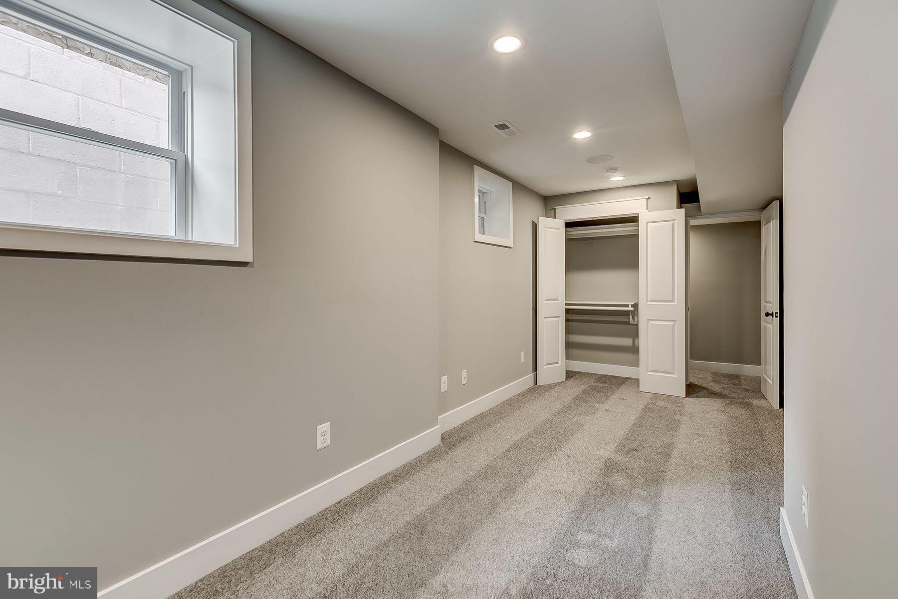 2921 Dillon Street Baltimore, MD 21224 - Photo 29 of 40