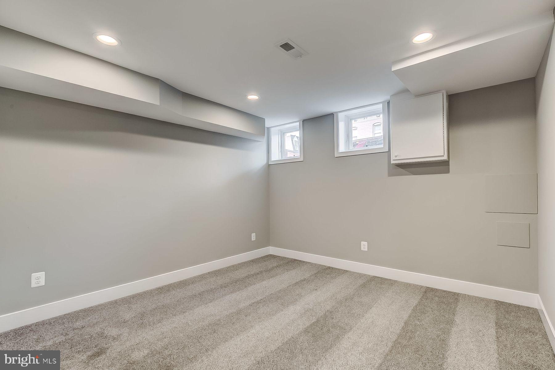 2921 Dillon Street Baltimore, MD 21224 - Photo 30 of 40