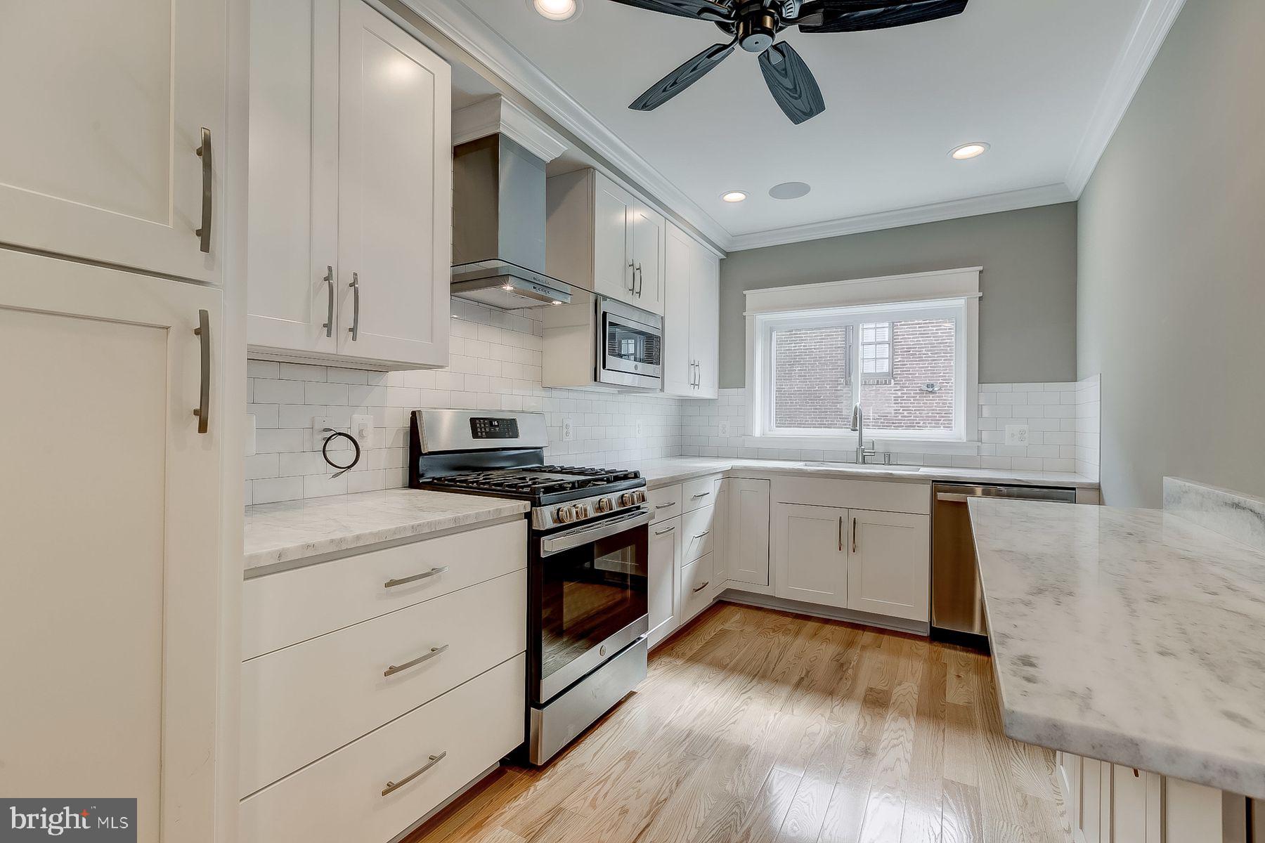 2921 Dillon Street Baltimore, MD 21224 - Photo 10 of 40