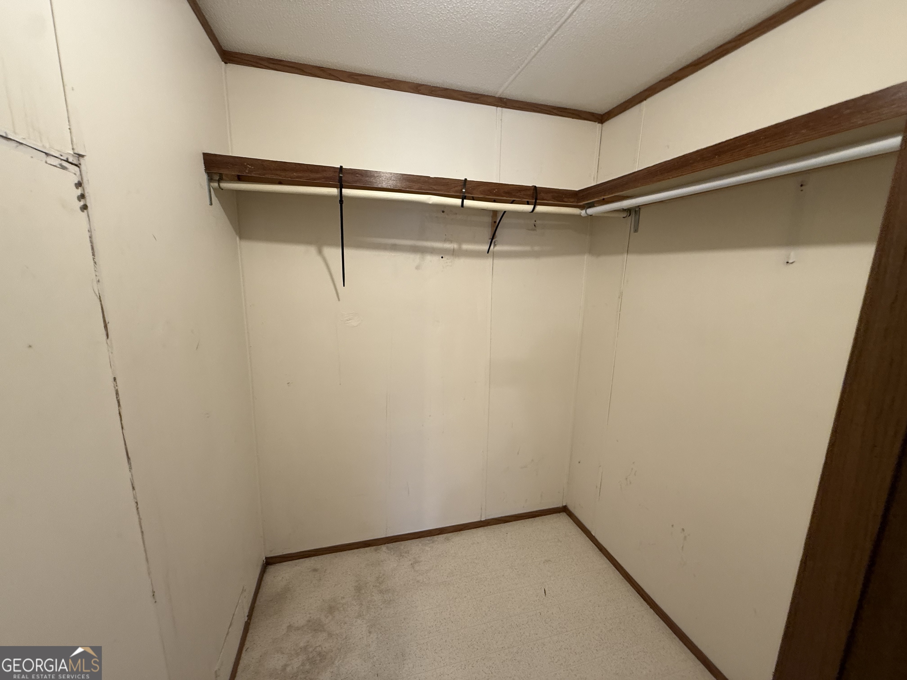 802 Ash Branch Road Pembroke, GA 31321 - Photo 24 of 27 a view of small space