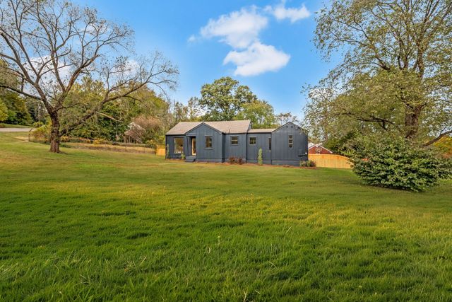 $439,000 | 732 Drummond Drive, Nashville, TN 37211