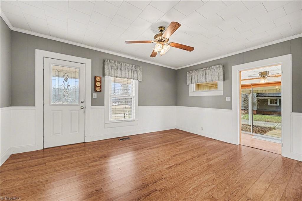 4717 Kernersville Road Kernersville, NC 27284 - Photo 13 of 34