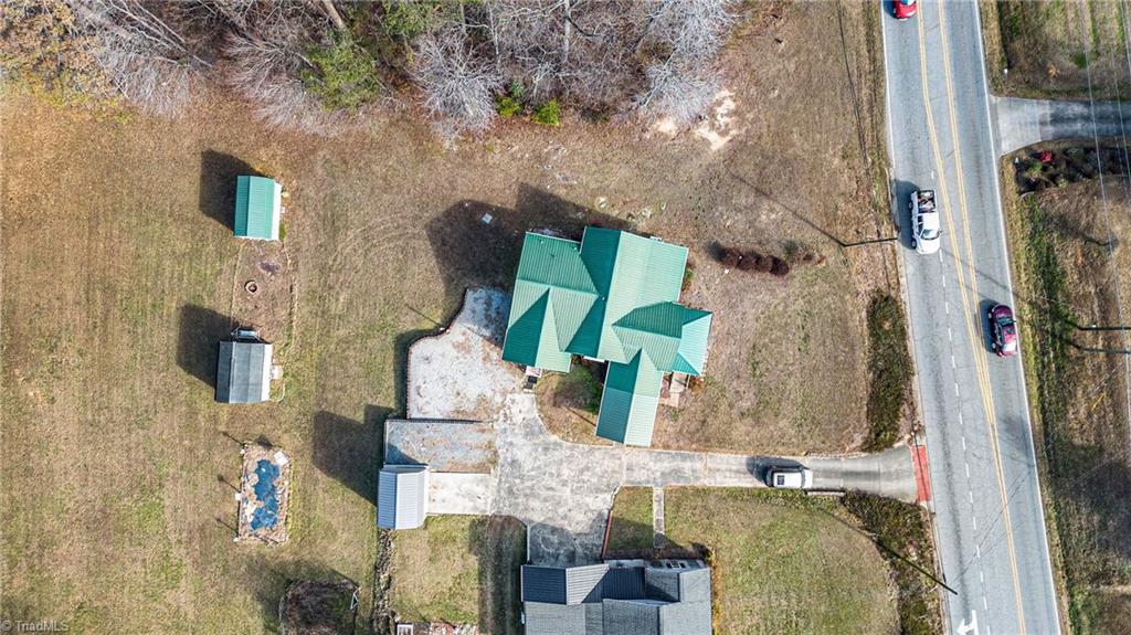 4717 Kernersville Road Kernersville, NC 27284 - Photo 31 of 34