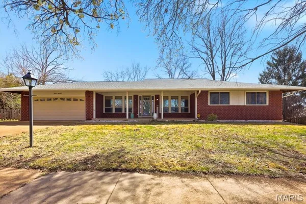 $499,000 | 1500 Heirloom Court, St. Louis, MO 63146