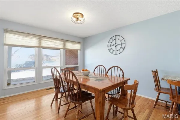 $499,000 | 1500 Heirloom Court, St. Louis, MO 63146