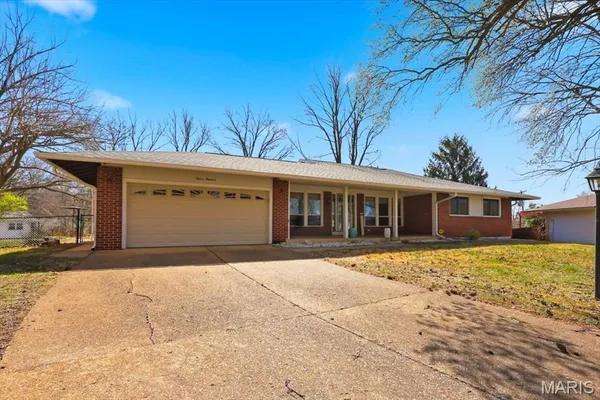 $499,000 | 1500 Heirloom Court, St. Louis, MO 63146