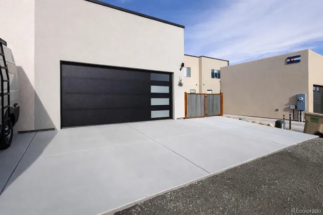 a view of a car garage