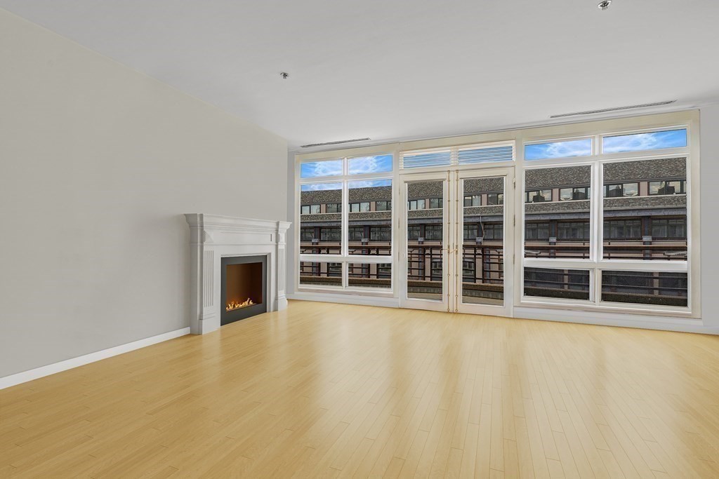 50 Battery Street, Unit PH3 Boston, MA 02109 - Photo 5 of 21