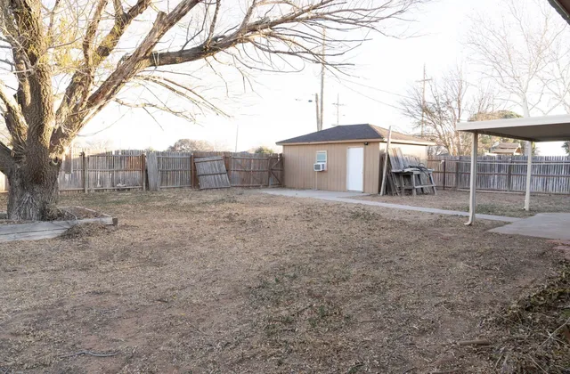 $169,000 | 609 East Fir Street, Denver City, TX 79323