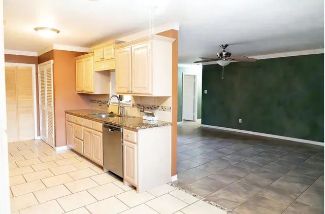 $169,000 | 609 East Fir Street, Denver City, TX 79323